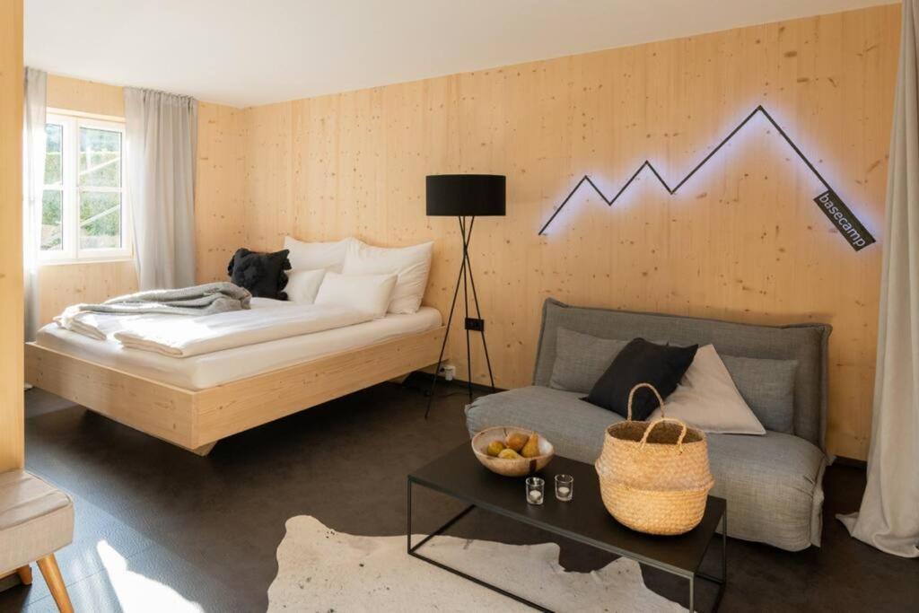 Basecamp Salzkammergut - Exklusives Apartment Mitten Im Salzkammergut Sankt Wolfgang im Salzkammergut Exterior photo
